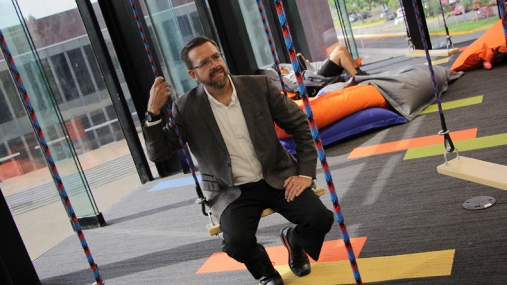 MIT INVITES PROFESSOR JOEL HUEGEL FROM TEC DE MONTERREY